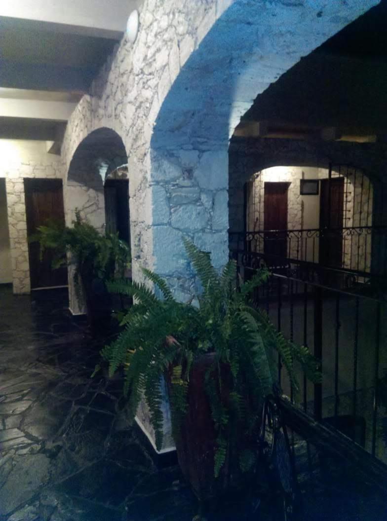 Hotel Don Faustino 贝纳尔 外观 照片